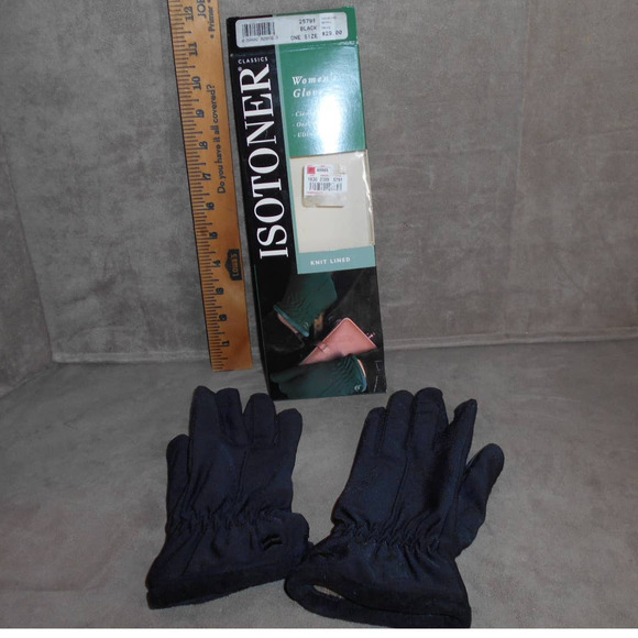 Aris Isotoner Women's Gloves Black Knit Lined 25791 Vintage NIB - Picture 2 of 6
